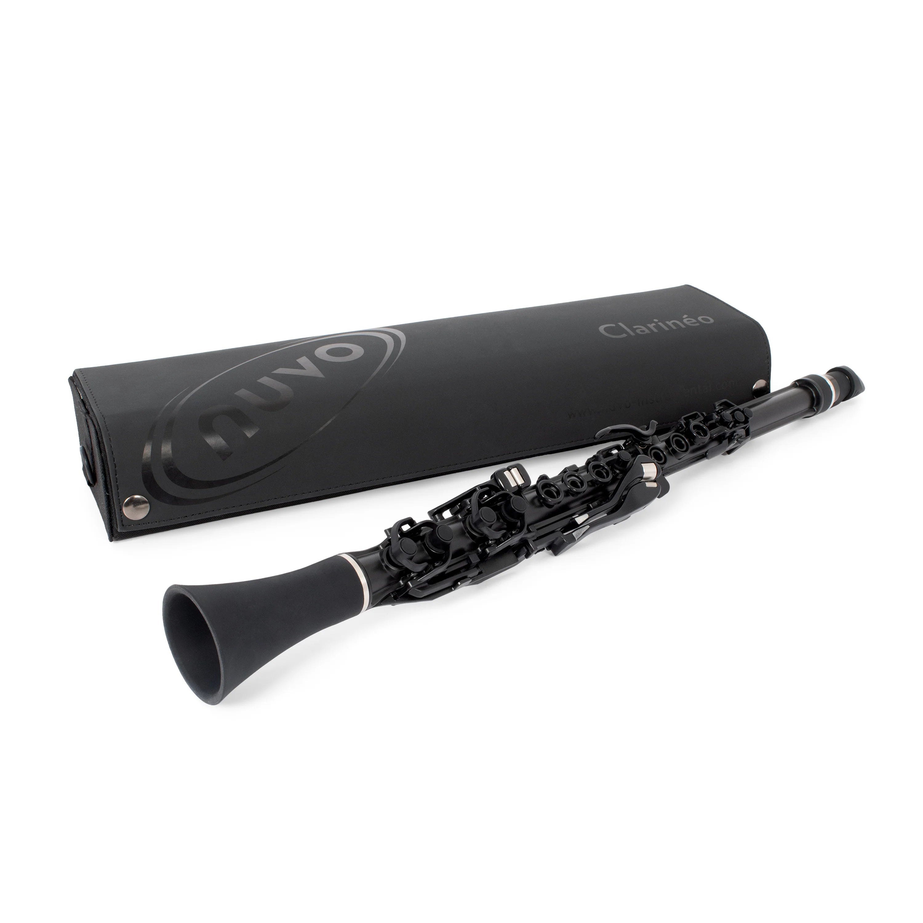 Nuvo N120 Clarineo outfit