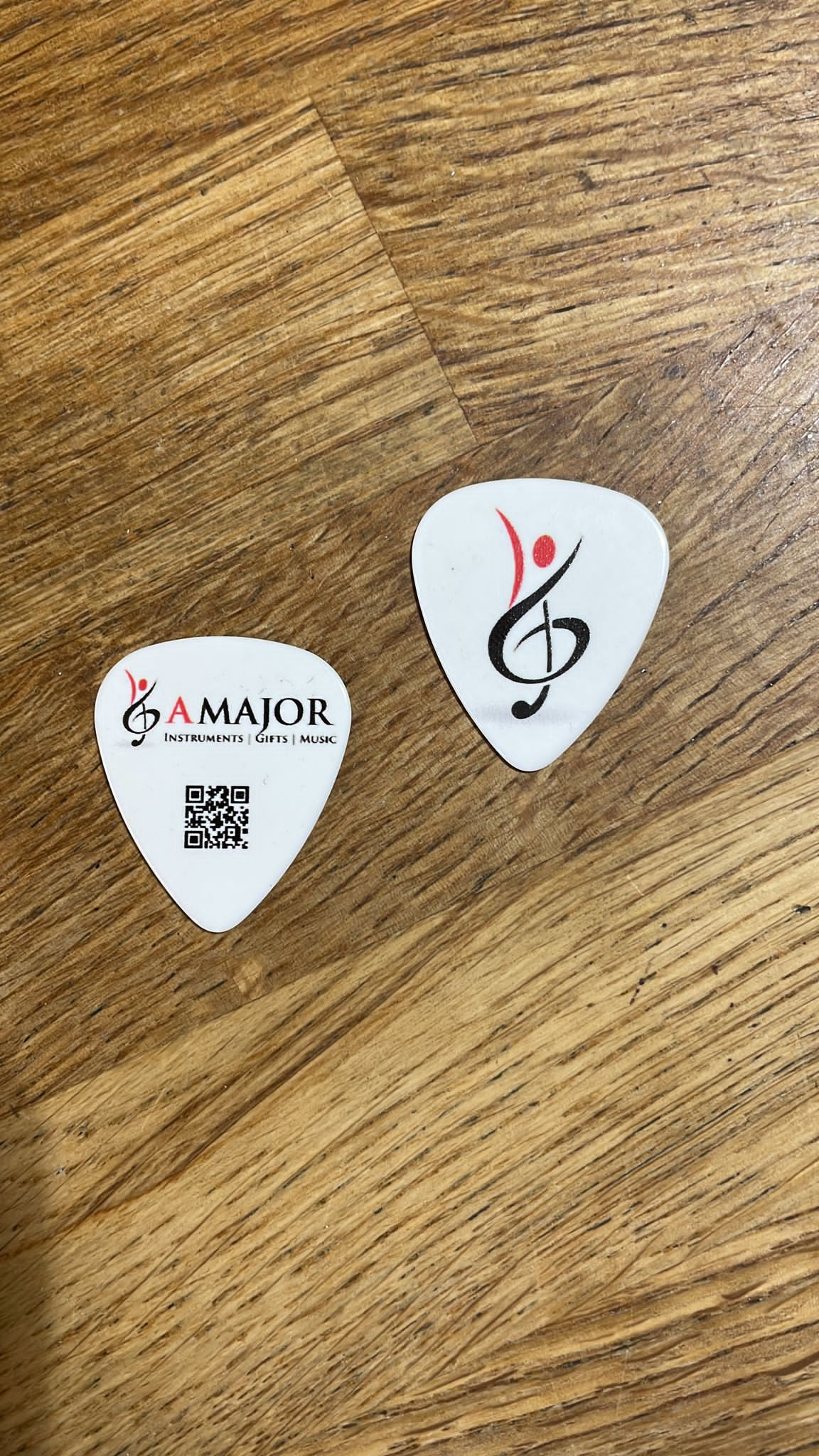 A Major Plectrum