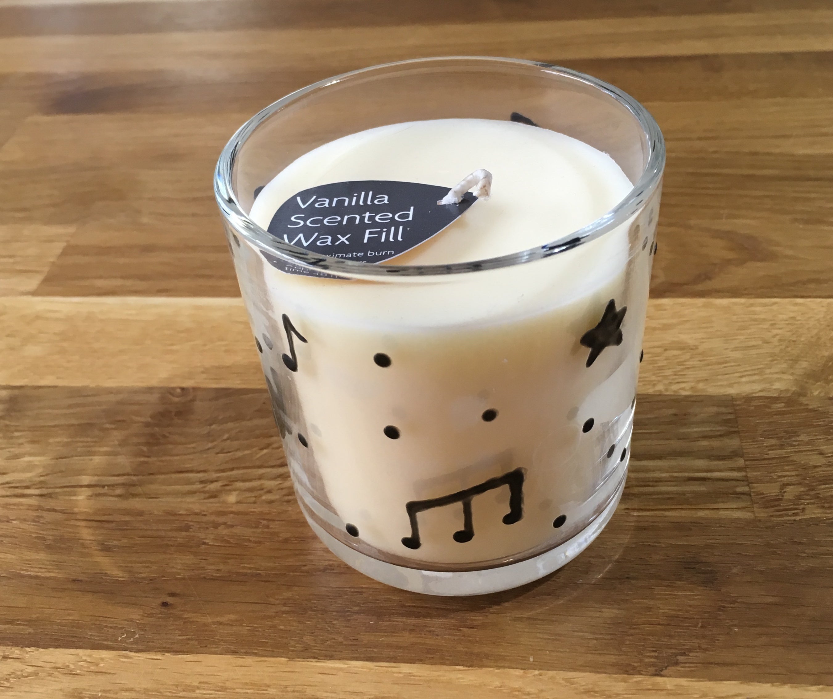 R Crafts Scented Candle